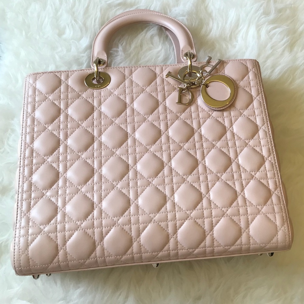 ❌SOLD❌ authentic Lady Dior lambskin size large - Picture 6 of 8